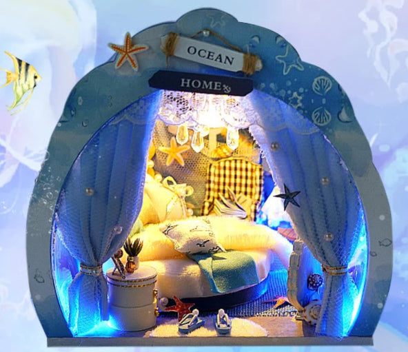 DIY Wooden Dollhouse With Light