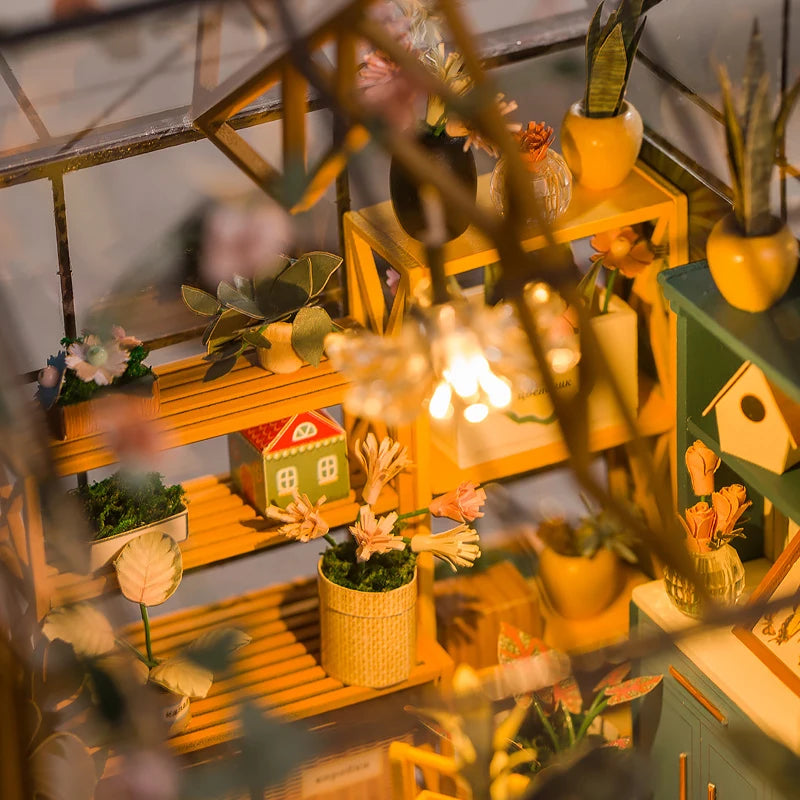 DIY Miniature Flower House